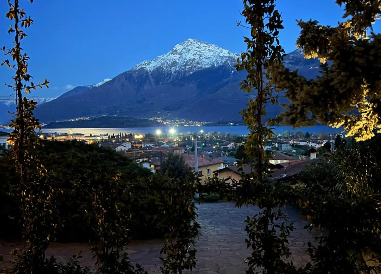 Zaffiro Villa Ago Luxury Apartments & Studios Gravedona